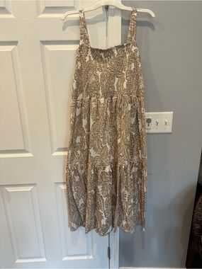 Dex Beige and White Leaf-Print Smocked Midi Dress